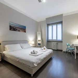 https://sant-ambrogio-flat.italymilanhotels.net